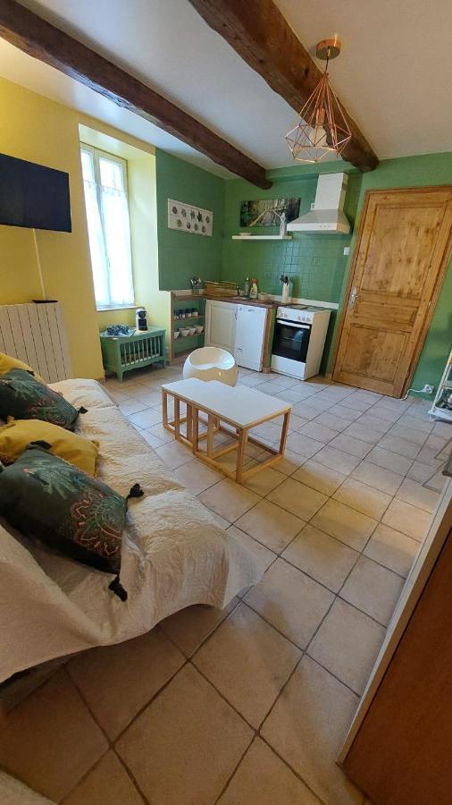 Appartement Le Petit Cocon à Vénéjan Extérieur photo